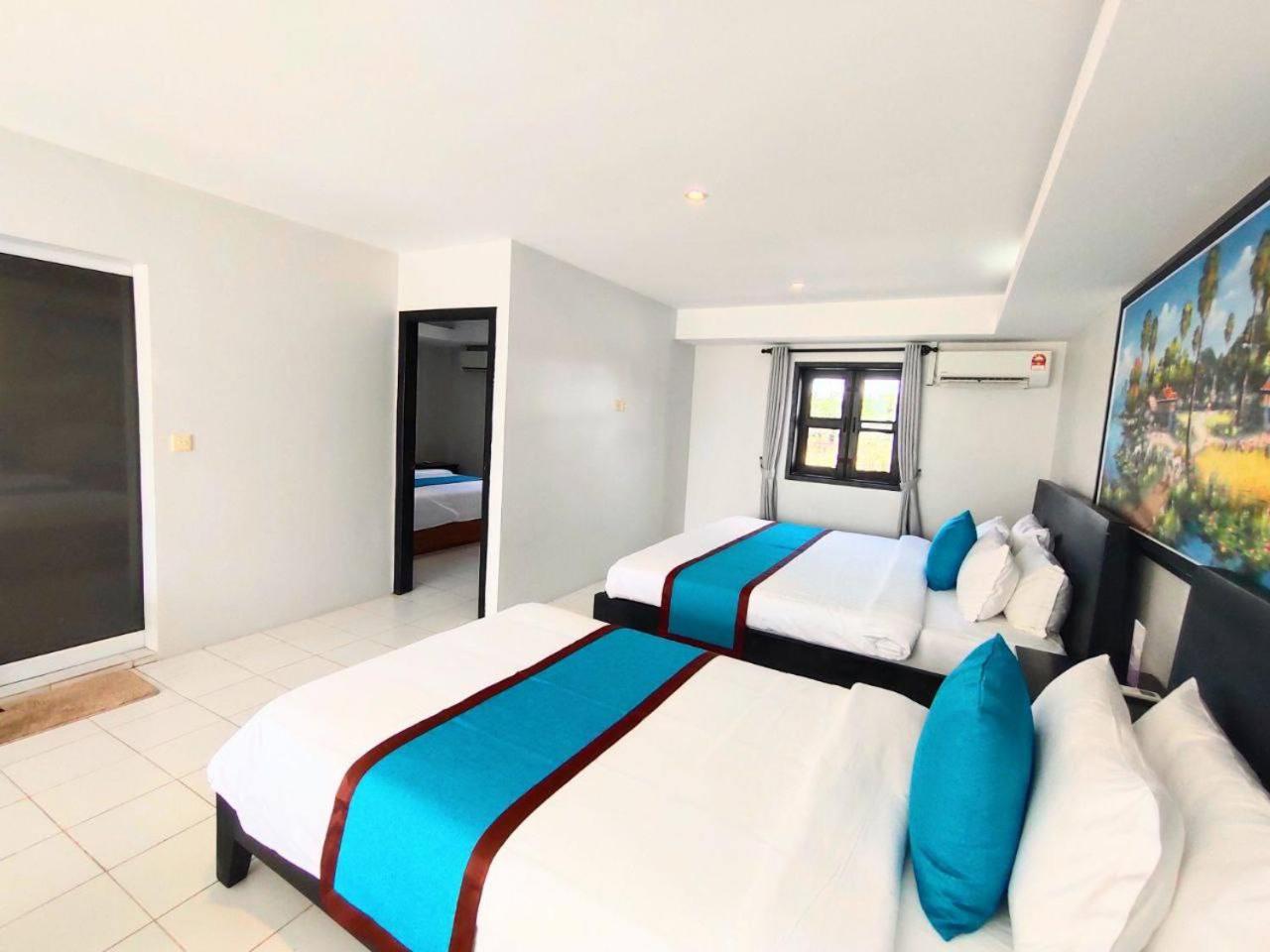 Mary & Hotel Sihanoukville