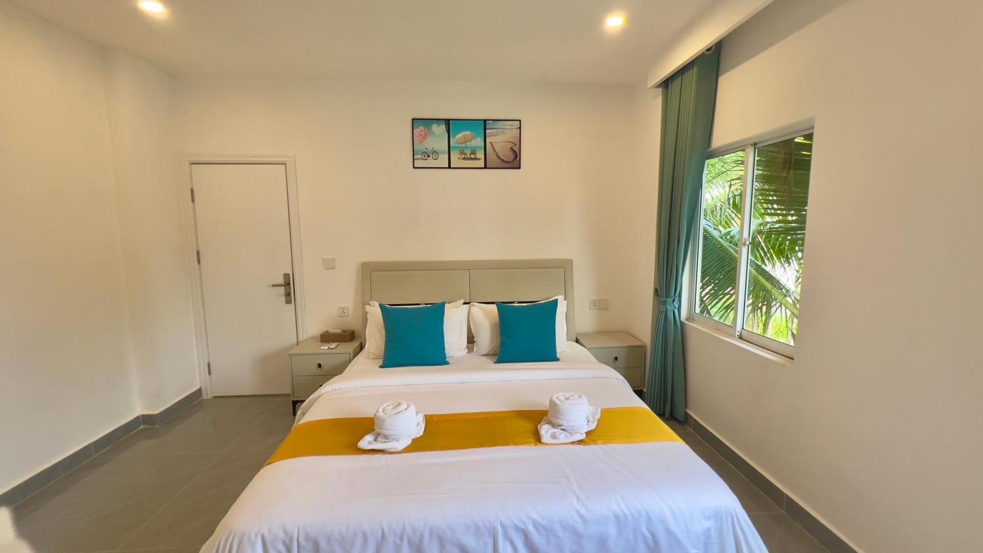 Mary & 4* Sihanoukville